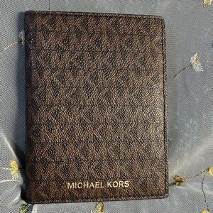 Michael Kors Passport Bifold Wallet